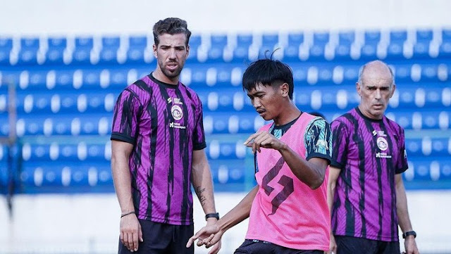  Arema FC Cari 2 Lawan Uji Coba Selama Jeda Kompetisi Liga 1