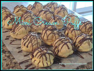  mini cream puffs with chocolate