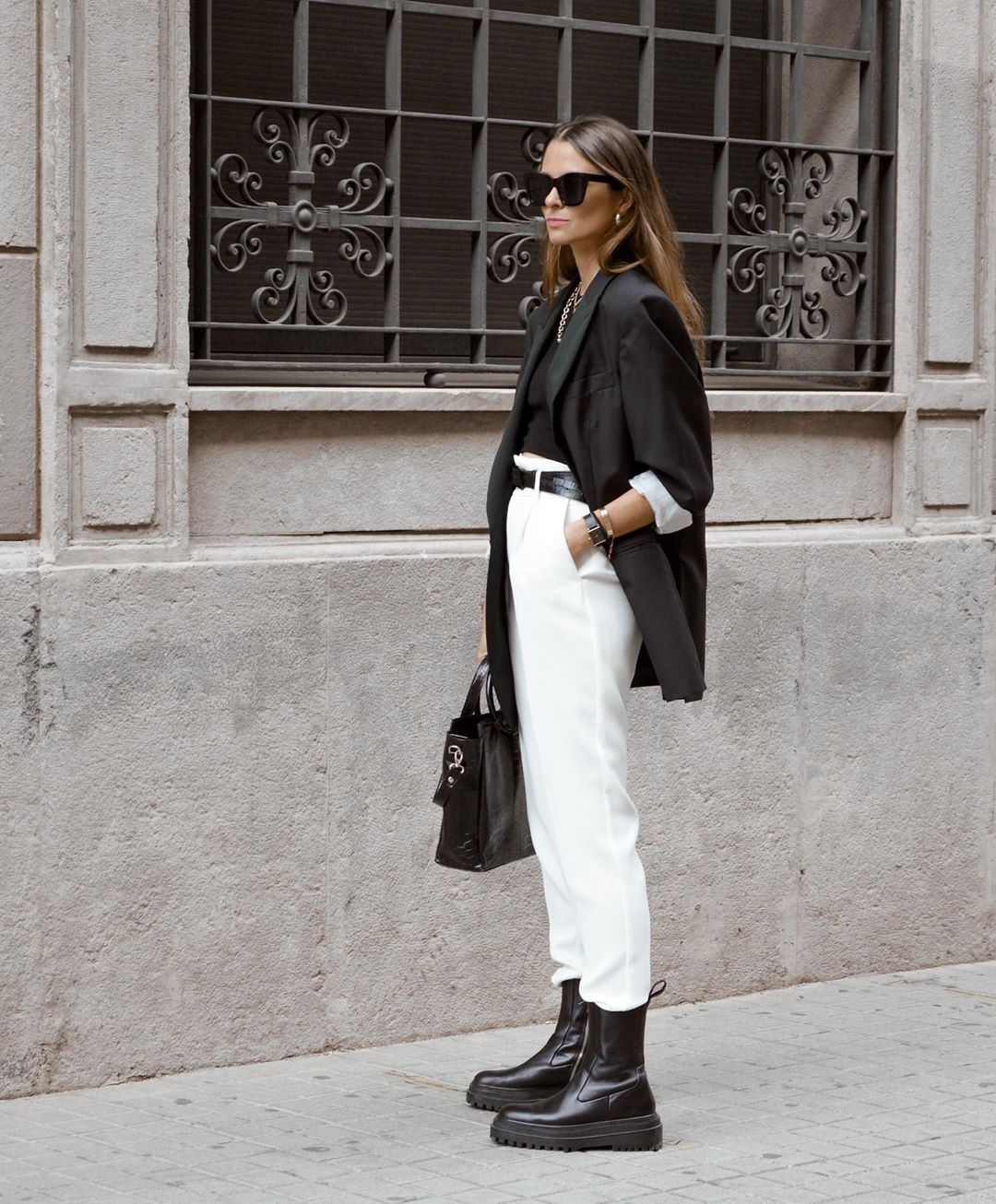 Le Fashion: This Business Casual Look Is Ideal for Working From Home