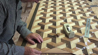 Woodworking Veneer inlay