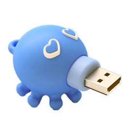 Kissing Octopus USB Thumb Drive