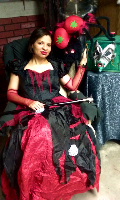 Las Vegas horror host show Bloody Mary