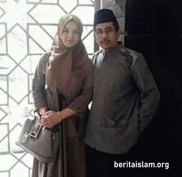 Abdul Aziz dan istri