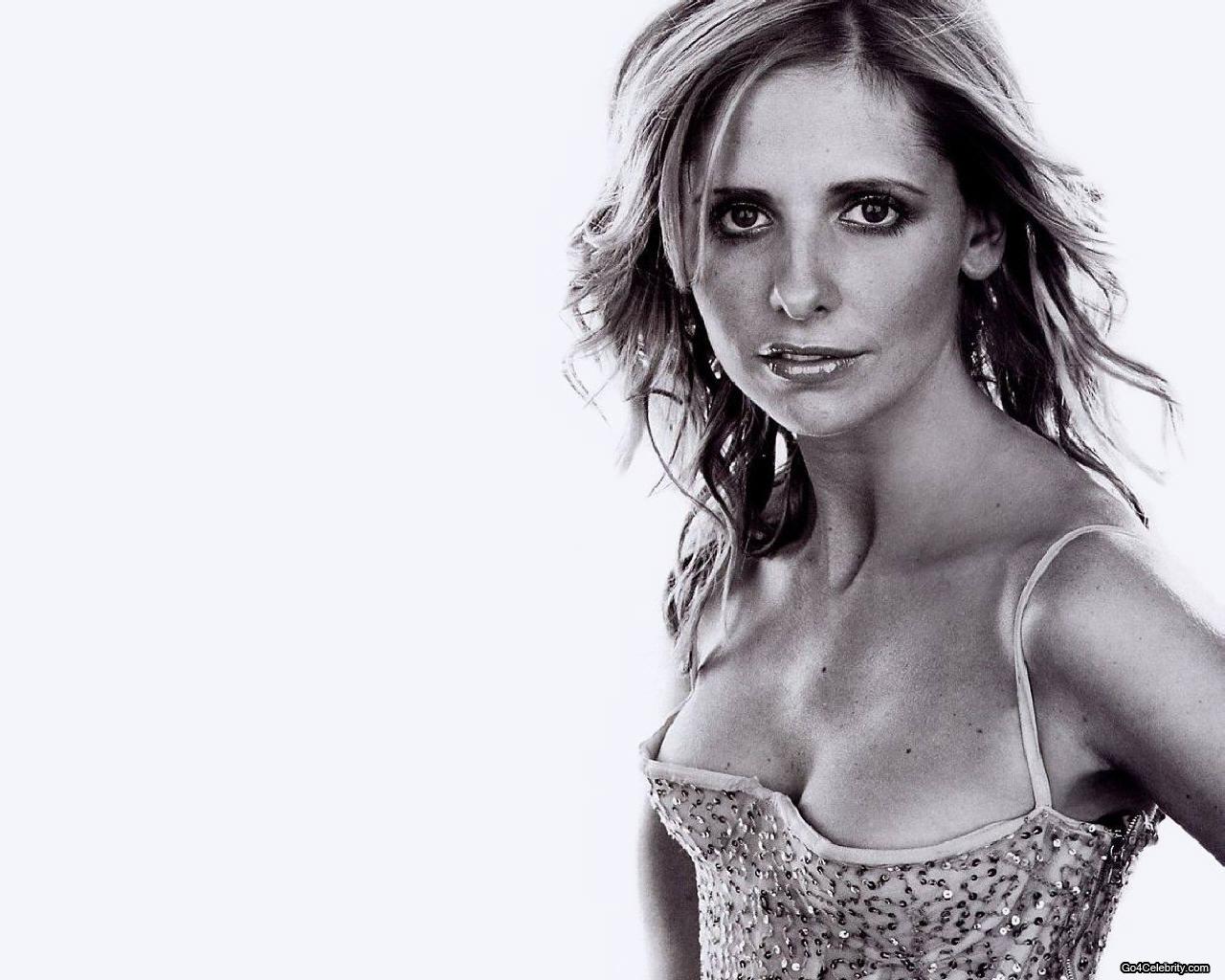 SARAH MICHELLE GELLAR WALLPAPER | FULL HD WALLPAPERS