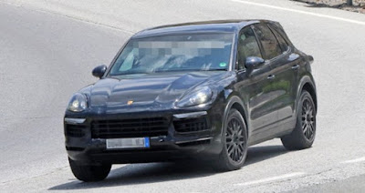 2018 New Porsche Cayenne spy shots