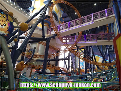 laluan track supersonic odyssey roller coaster