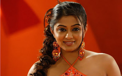 Priyamani Wallpapers