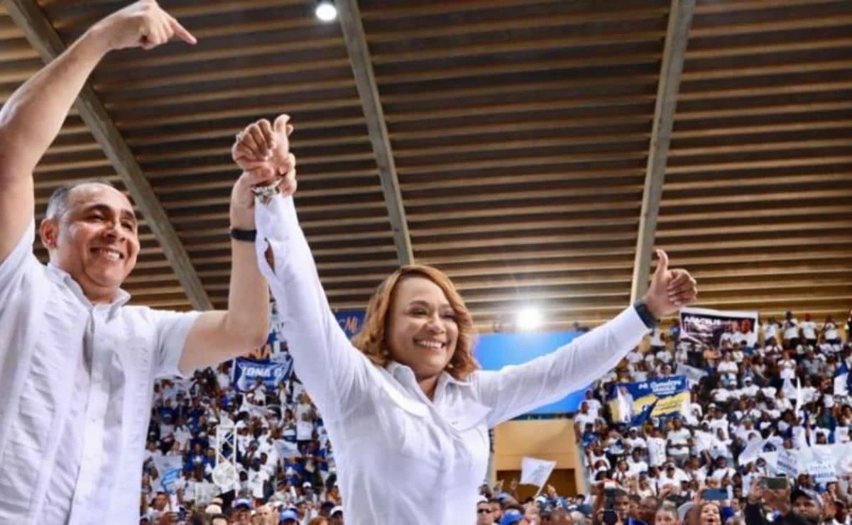 Aracelis Villanueva, gobernadora de SPM
