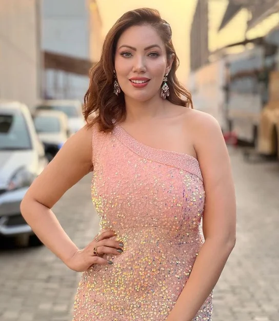Munmun Dutta's Sizzling Instagram Photos