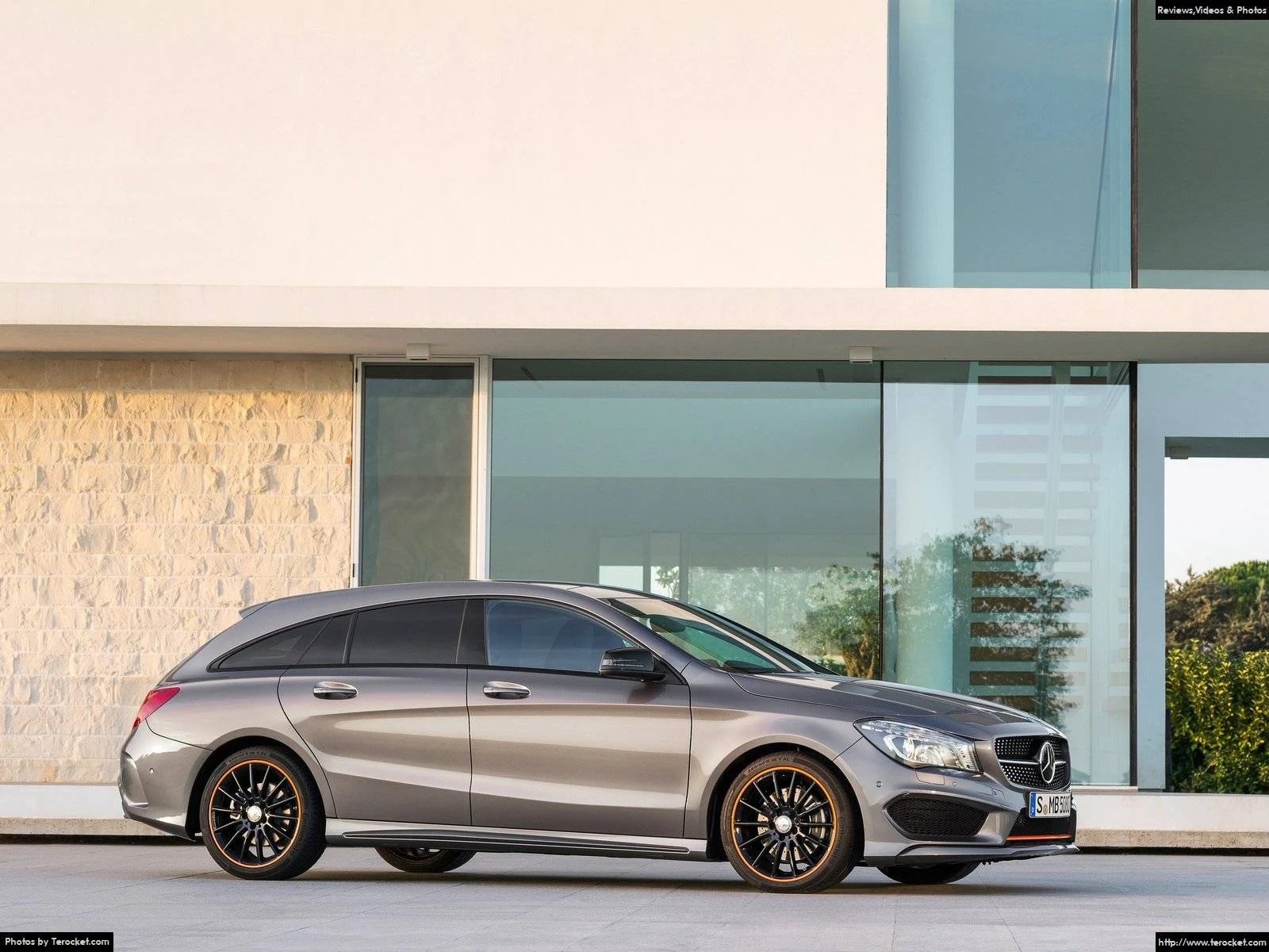 Hình ảnh xe ô tô Mercedes-Benz CLA Shooting Brake 2016 & nội ngoại thất