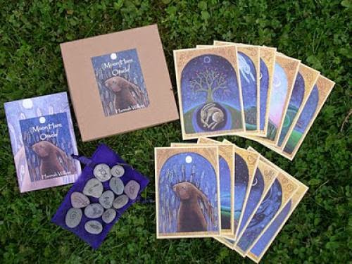 Review Moon Hare Oracle