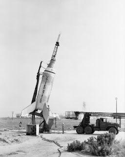 Photo of Little Joe Rocket by WikiImages at https://pixabay.com/photos/little-joe-rocket-launcher-63209/