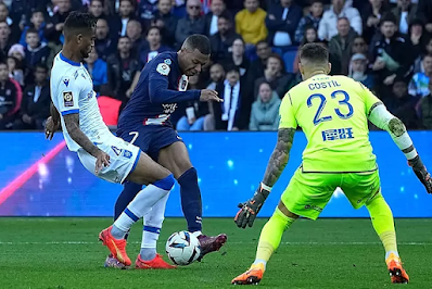 TUJUAN PARIS DI AKHIR PERTANDINGAN PSG 5-0 Auxerre di Ligue 1