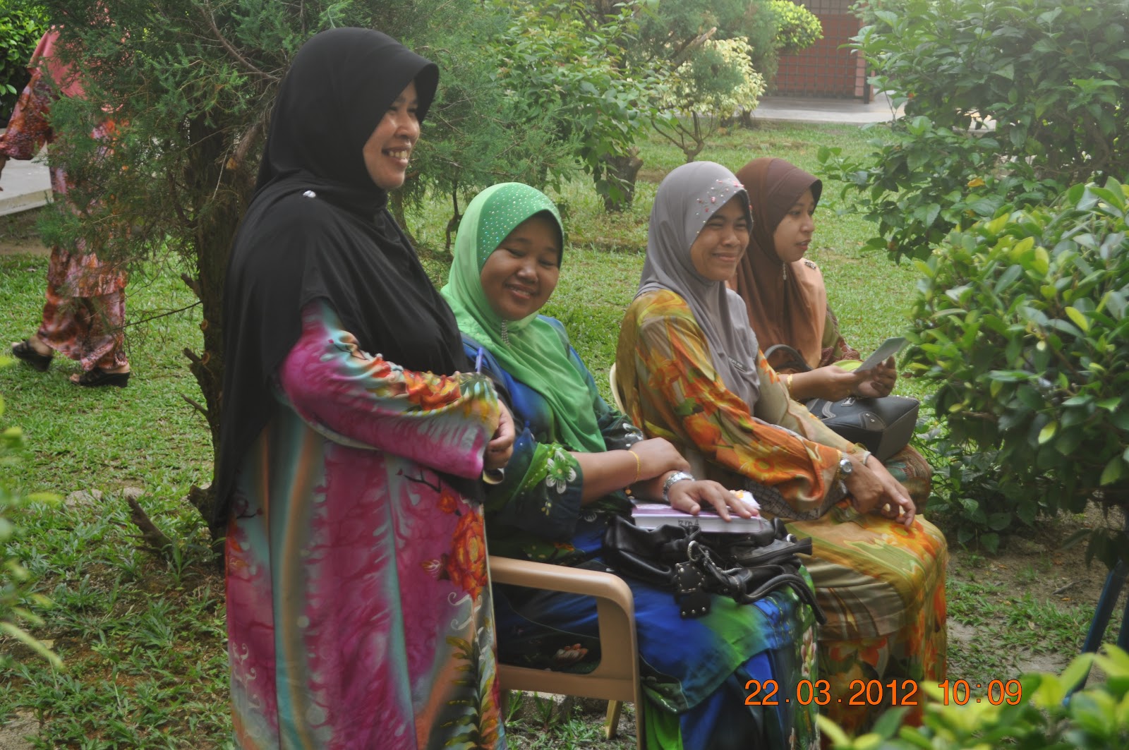 SEKOLAH MENENGAH KEBANGSAAN MERCHANG, 21610 MARANG 