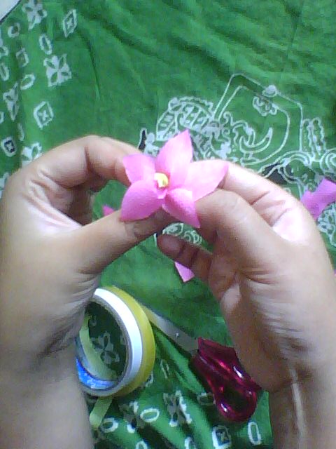 YUME ALMO Membuat Bunga  Sakura dari  kertas  krep  creepe 
