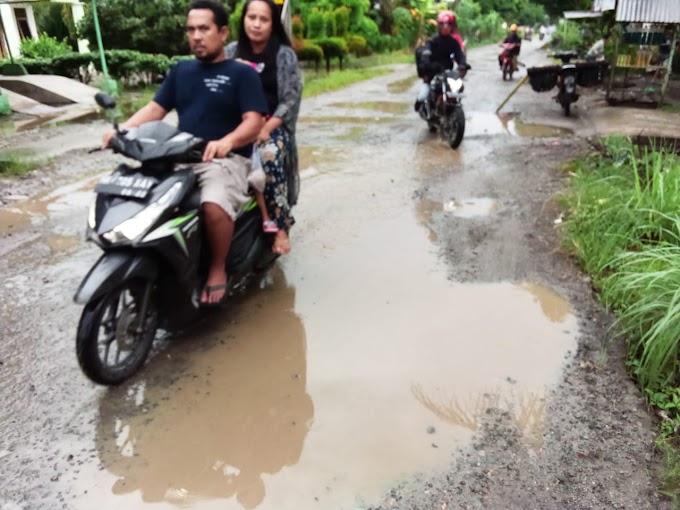 Jalan Kecamatan Kotarih  Kabupaten Serdang Bedagai menuju Silinda Rusak Berat