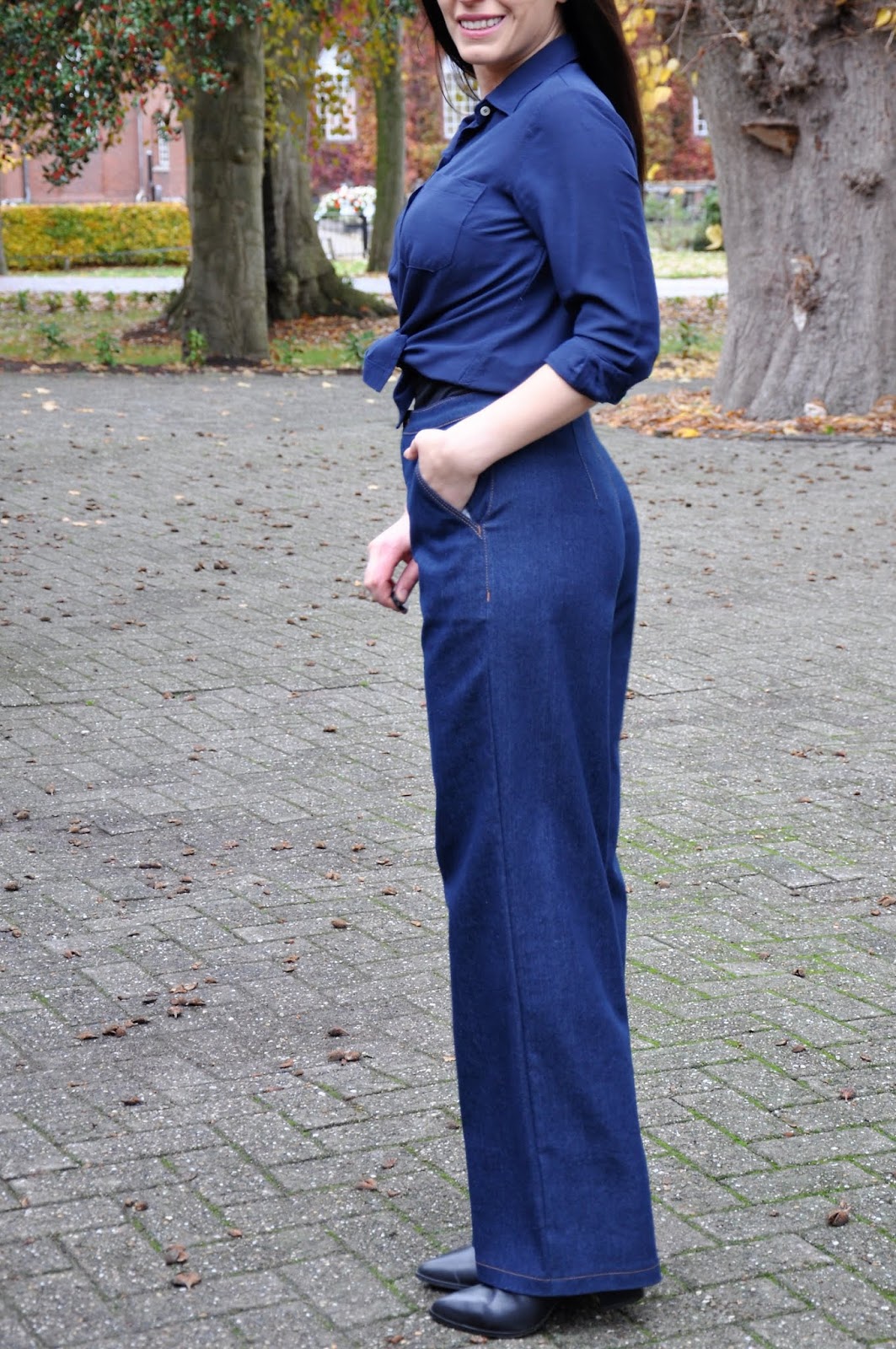 Calcedonia Sewing: Hollywood trousers with slant pockets -Liesl+co