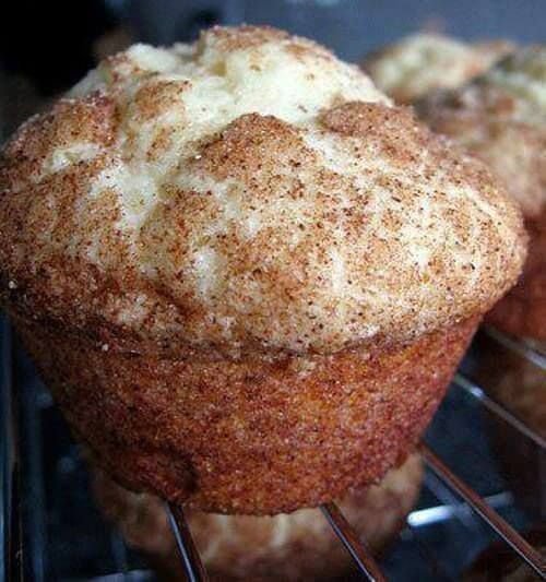 SNICKERDOODLE MUFINS