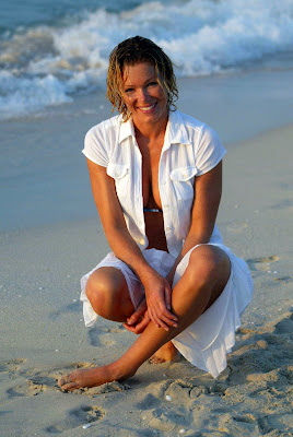 Gorgeous Nell McAndrew