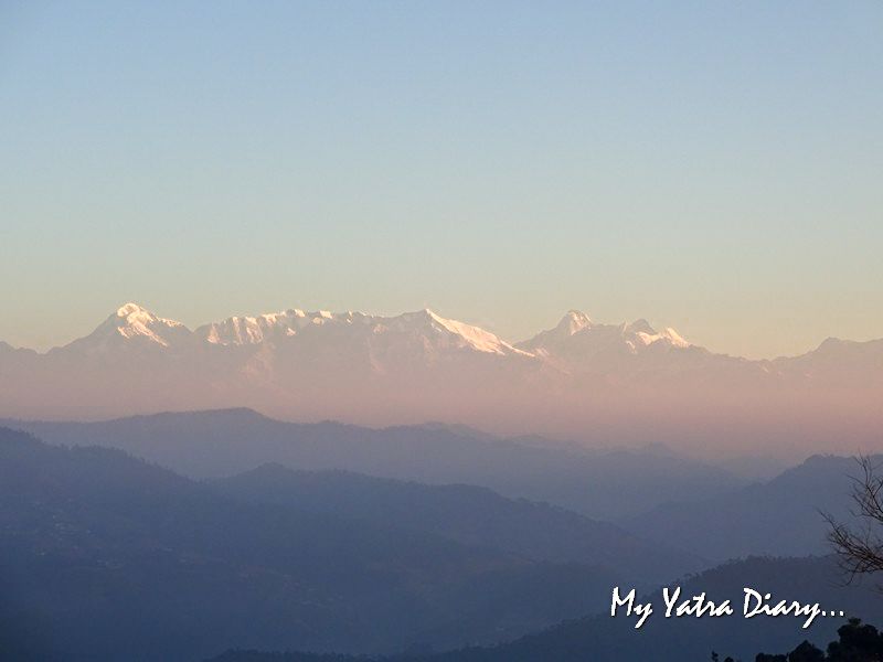 Brethtaking sunrise over the Himalayan peaks, Alhito Kasar Devi