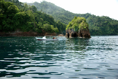 keindahan pulau lembeh