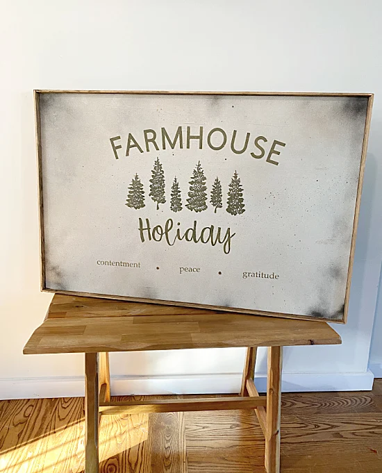 farmhouse sign on bench