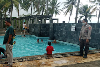 Bhabinkamtibmas Polsek Pagelaran Polres Pandeglang Laksanakan Sambang Wisata