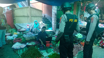 Personel Sat Samapta Polres Aceh Tamiang Laksanakan Patroli Dialogis Dalam Rangka Guantibmas