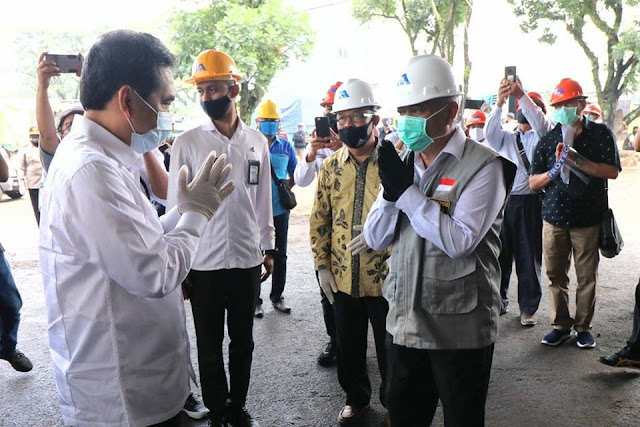 Sanusi Dampingi Agus Suparmanto Kunjungi PG Kebon Agung Malang