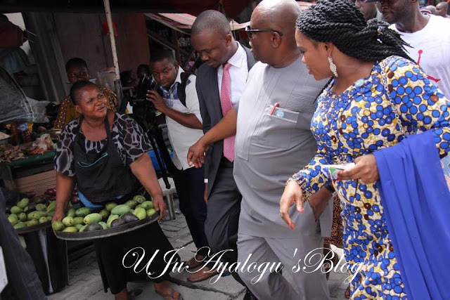 Photos: Gov. Wike And Wife Go Shopping At Local Port Harcourt Market