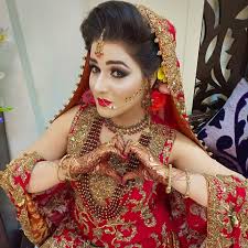  Best Bridal Makeup in MULTAN Pakistan