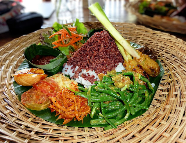 Nasi Campur Khas Bali