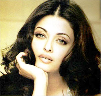 Aishwarya Rai Hello! Magazine India