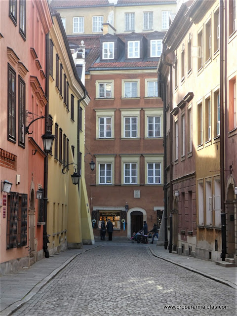 calles bonitas de Varsovia, casco antiguo