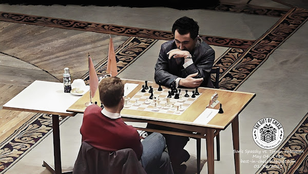 Boris Spassky and Tigran Petrosian in their 11th round in the 1966 World Championship tournament at the Estrada Theatre in Moscow, May 04, 1966.