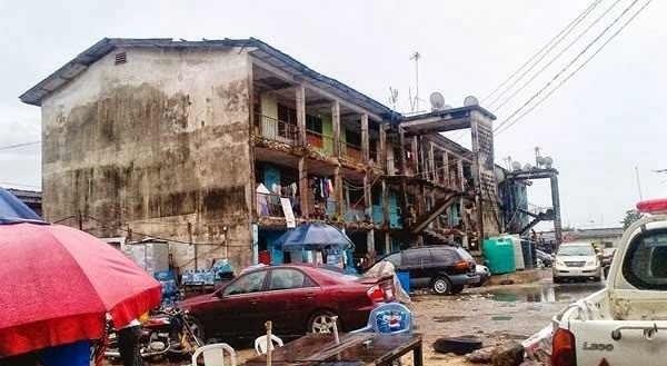 24 Nigerian Policemen Left Homeless As Fire Destroys Ijeh Police Barrack In Obalende Lagos