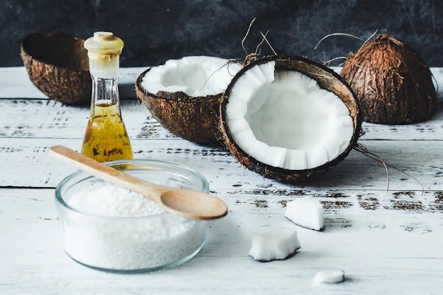 Aceites de coco para la piel y el cabello