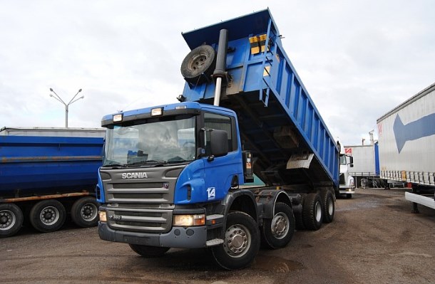 gambar mobil dump truck SCANIA P380 8x4