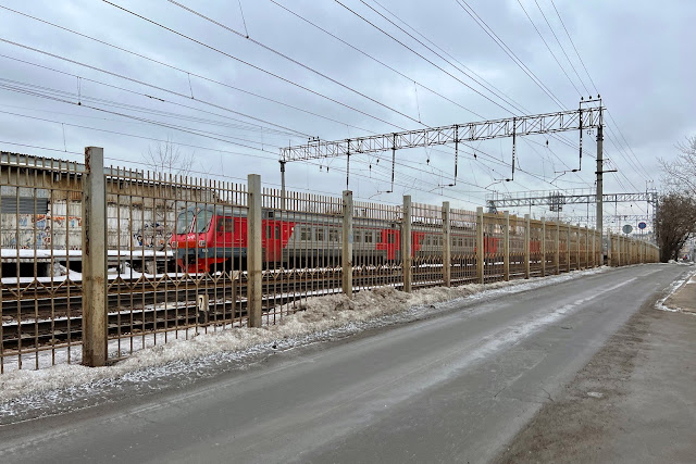 Средний Золоторожский переулок, пути Курского и Горьковского направлений Московской железной дороги