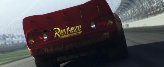 'Cars 3' Teaser Trailer Hints at a Grim Storyline for Lightning McQueen