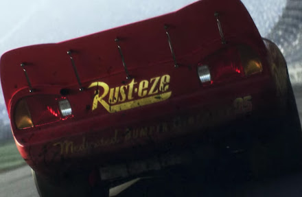 'Cars 3' Teaser Trailer Hints at a Grim Storyline for Lightning McQueen