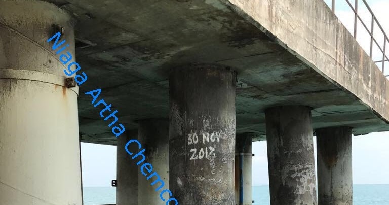 Perbaikan Struktur Jembatan Dermaga