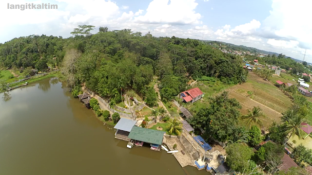 Foto Udara Waduk Panji Sukarame Salah Satu Wisata Kota Tenggarong