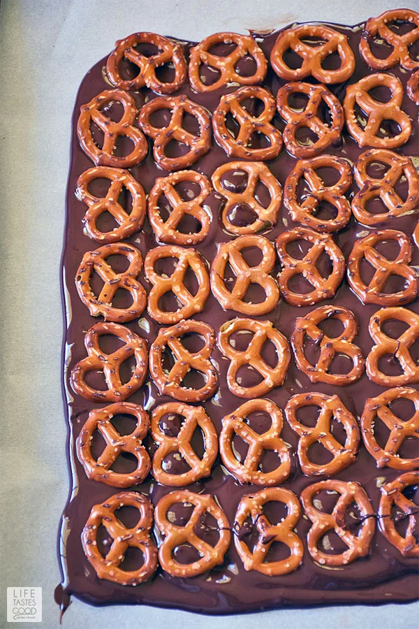 Halloween Chocolate Bark melting chocolate