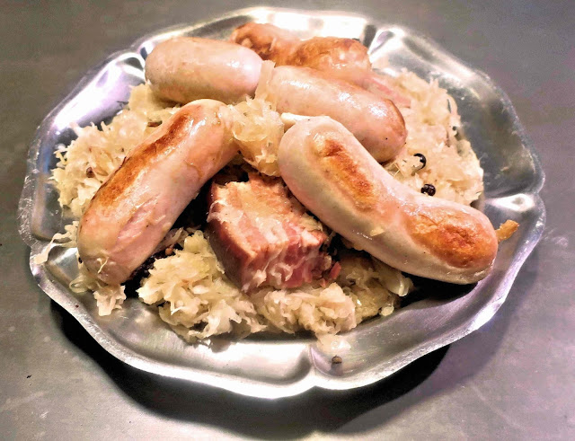 choucroute, saucisse blanche