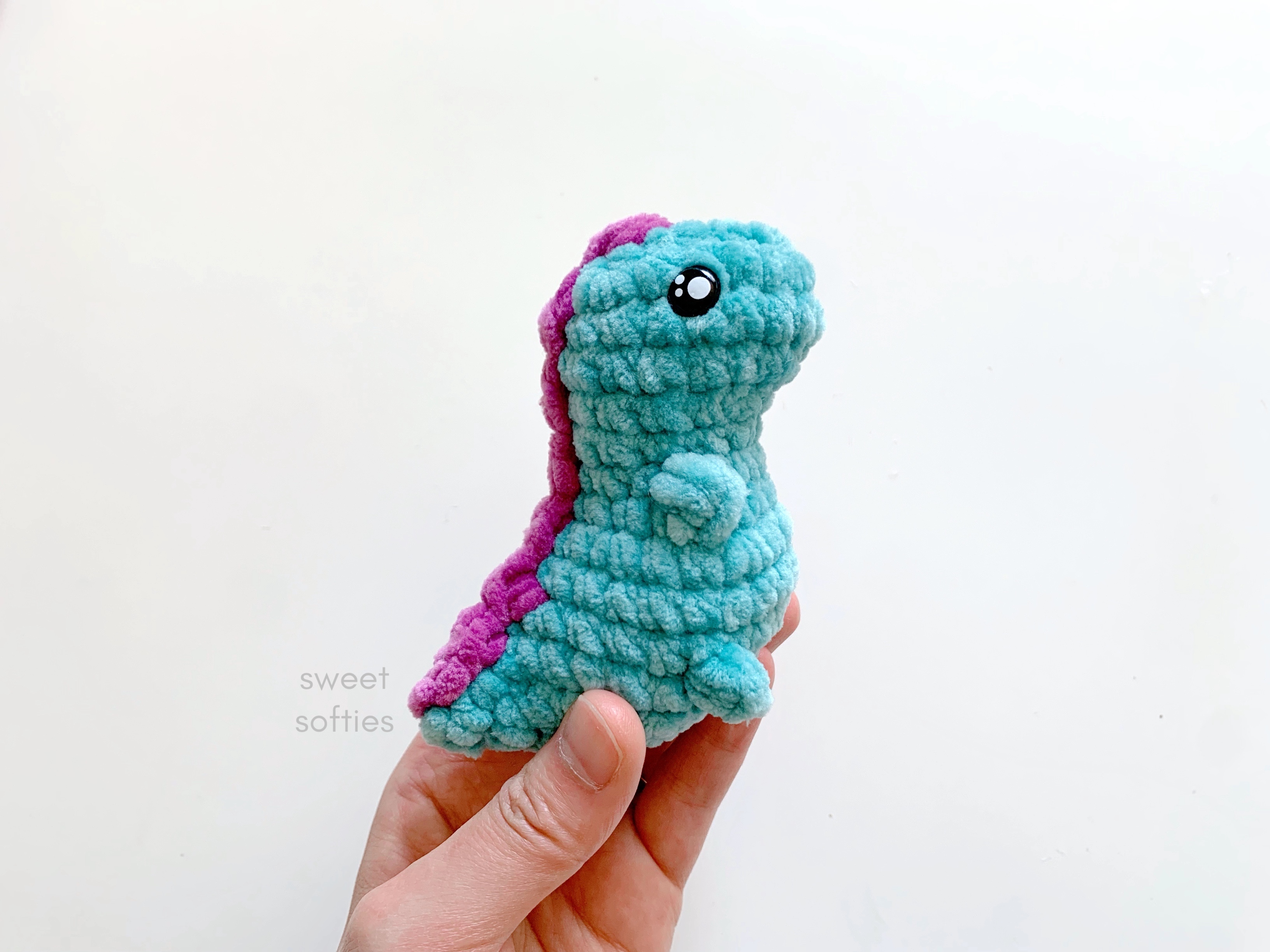 Dinosaur Crochet kit. Amigurumi Dinosaur. Amigurumi Crochet Kit. Dinosaur  Lover.