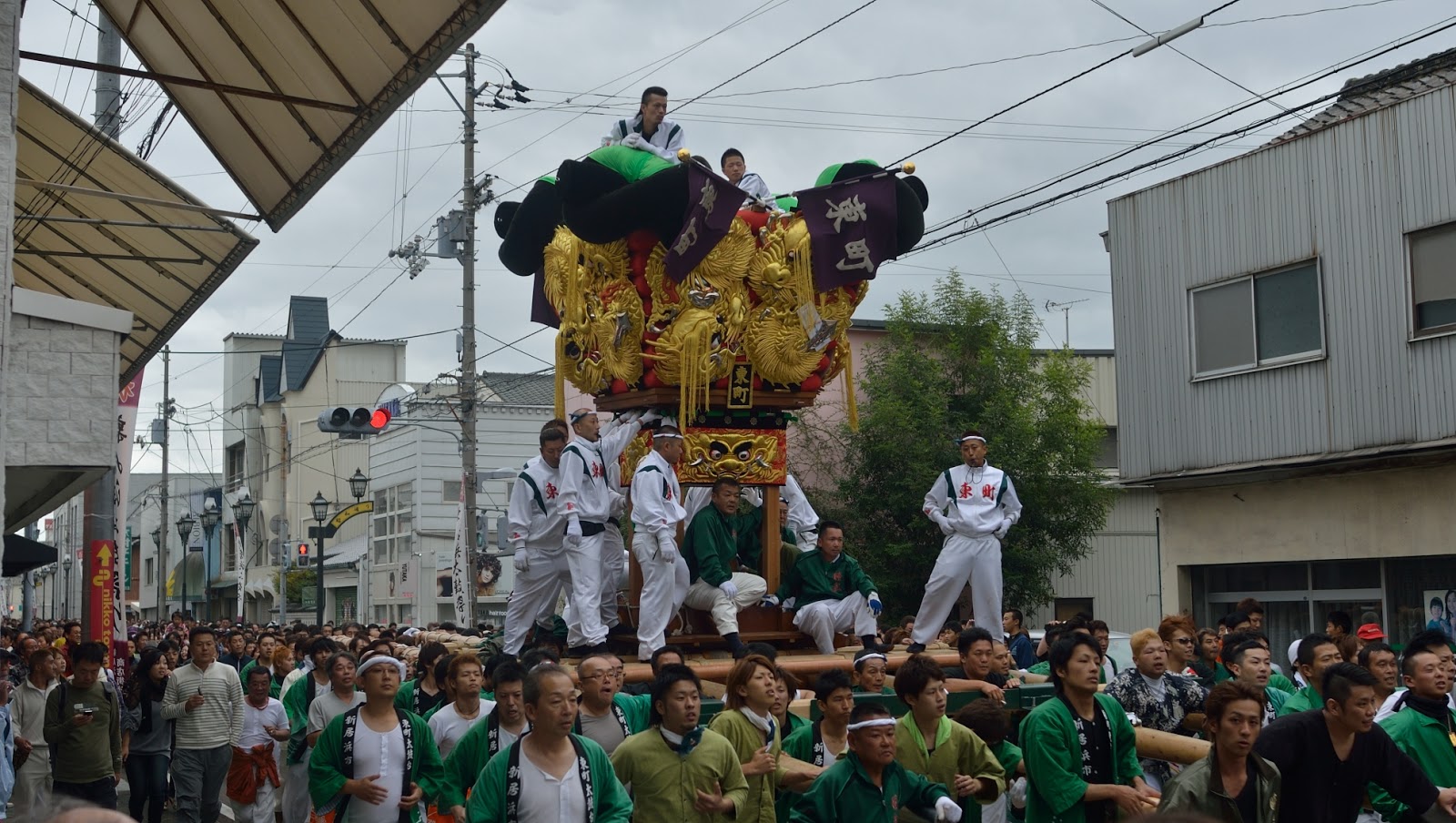 Blog 新居浜太鼓祭り 12年 東町 Vs 西町 喧嘩