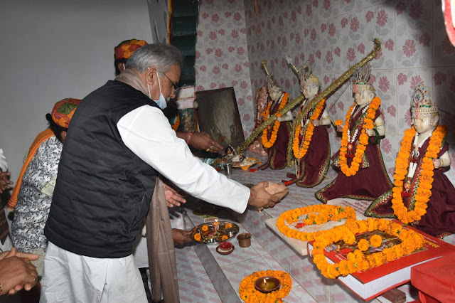  मुख्यमंत्री ने श्री राम वन गमन पथ रथ और विराट बाईक रैली को झण्डी दिखाकर किया रवाना