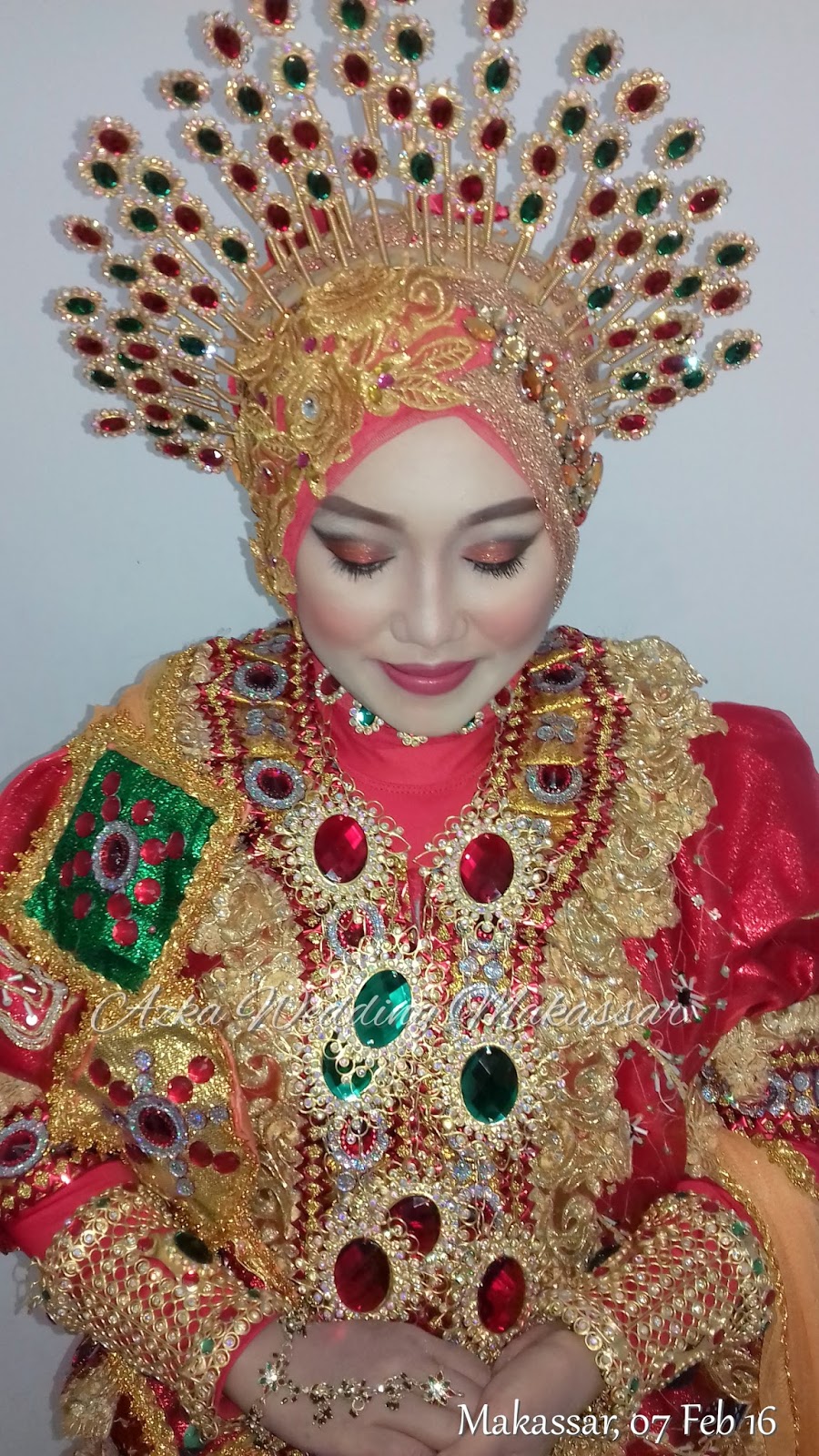 Baju Pengantin Adat Bugis Hijab