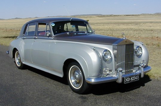 During these 11 years RollsRoyce launched three series of Silver Cloud